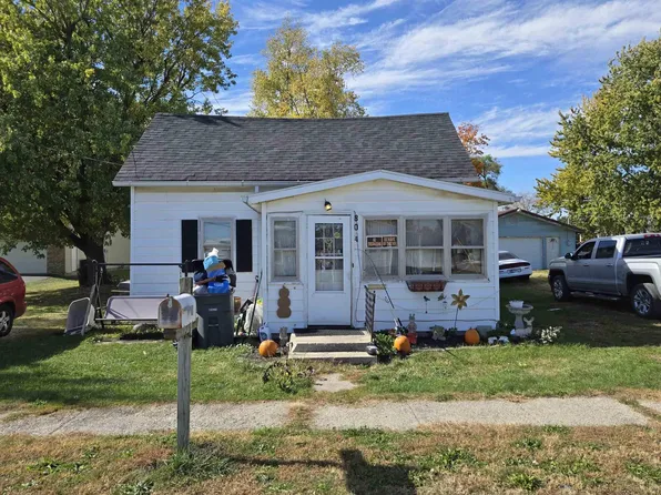 804 N Franklin St, Portland, IN 47371
