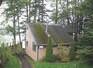 17682 Ray Paul Ln, La Conner, WA 98257