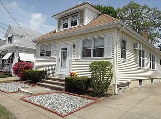 59 Melrose St, Cranston, RI 02910