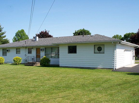 2nd image of 1095 Lavina Ave