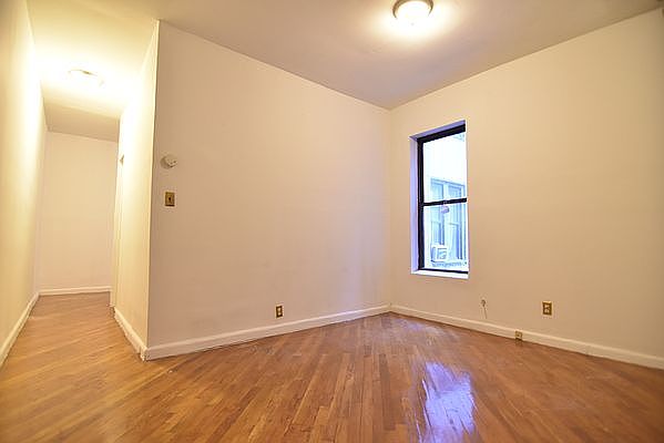 1st image of 476 Clinton Ave APT 3C