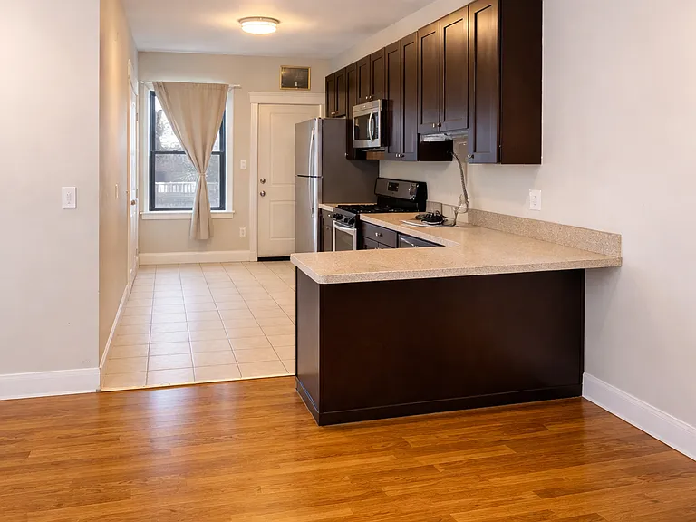 3720 S Indiana Ave #1 — Photo 8