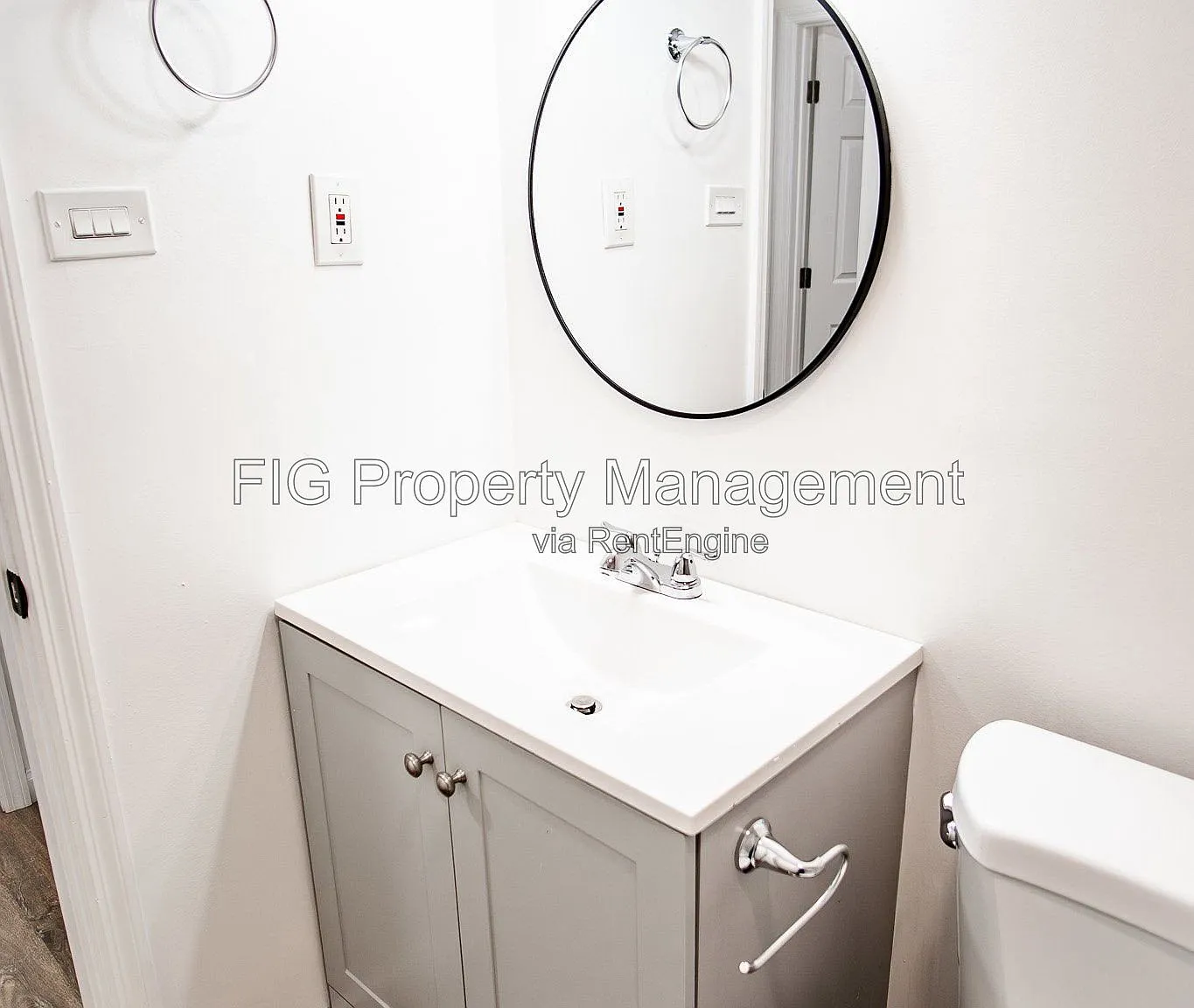 2 bed, 1.0 bath, 777 sqft, $1,095 — Photo 3