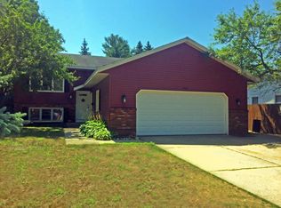 1568 40th St SW, Wyoming, MI 49509