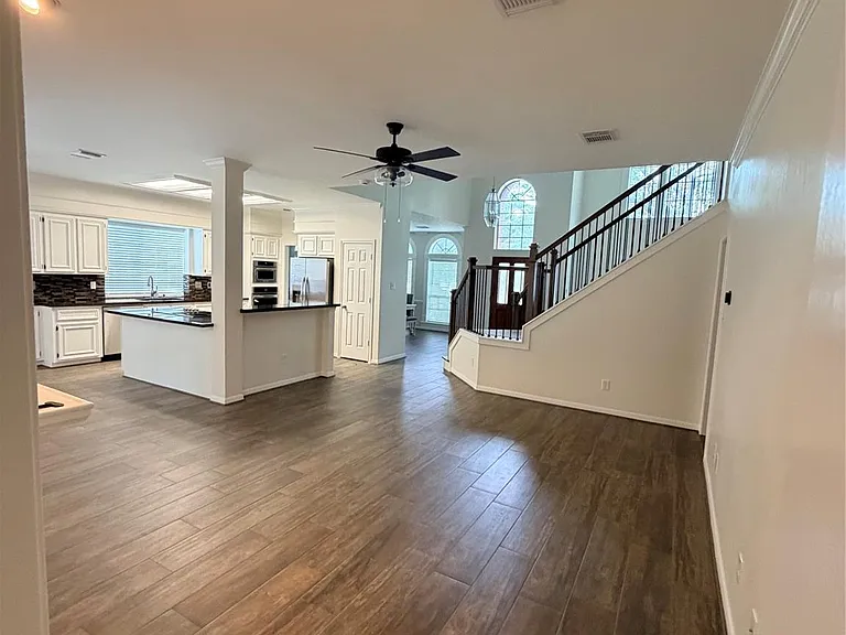 2201 Summer Reef Dr — Photo 7