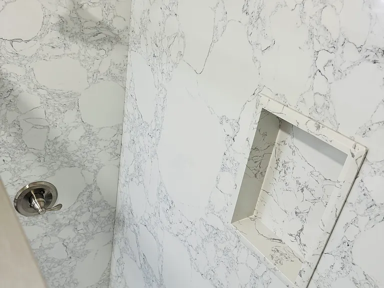 Full bath/shower space