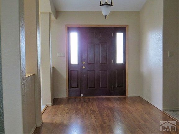 3rd image of 1010 27th Ln