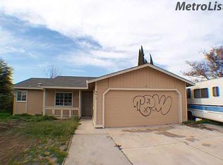 9613 Ailanthus Ave, Delhi, CA 95315