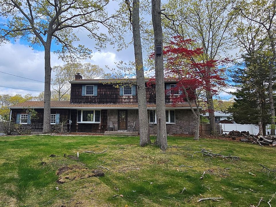 1st image of 61 Timber Point Road