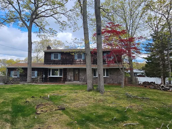 61 Timber Point Road, Great River, NY 11739