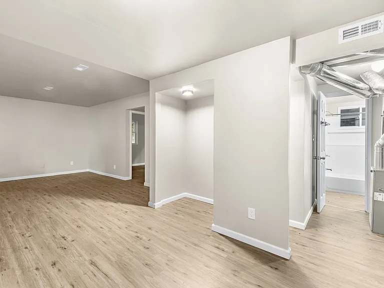 167 Seiberling St #1 — Photo 4