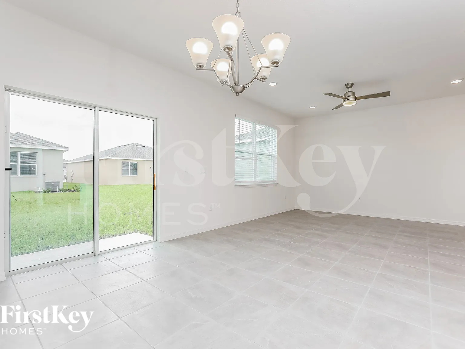 3 bed, 2.0 bath, 1795 sqft, $2,635 — Photo 3