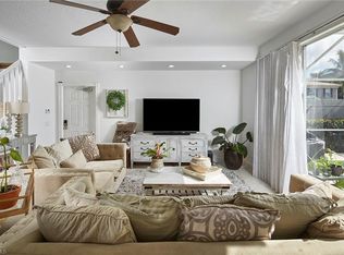 5757 Cove Cir, Naples, FL 34119