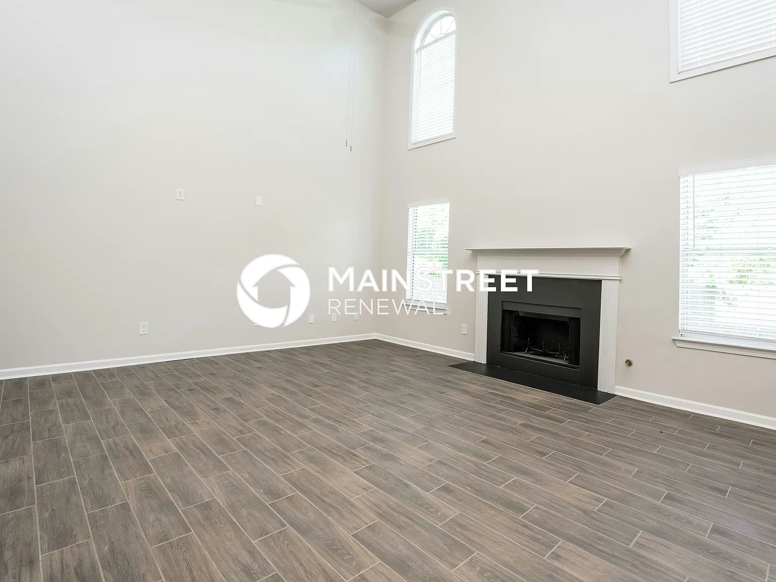 4547 Carriage Park DR — Photo 2