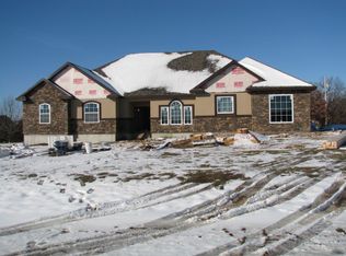 2808 Cantaberry Drive, Jefferson City, MO 65109