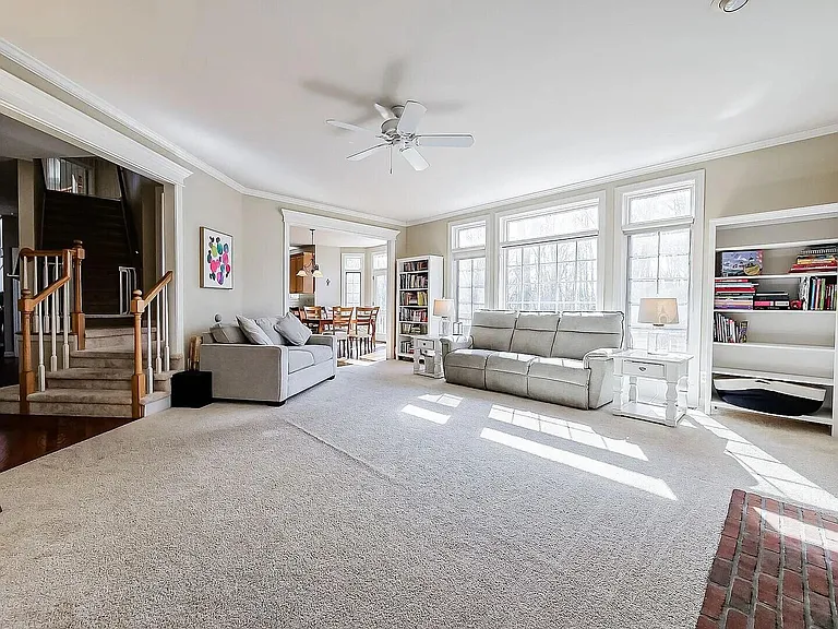 22646 Autumn Park Blvd — Photo 15