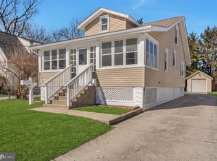 1415 Pilgrim Ave, Woodbury, NJ 08096