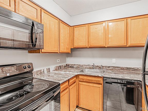 5th image of 1366 Garfield Street #505