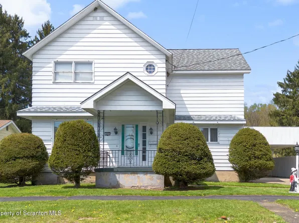 605 Penn Ave, Mayfield, PA 18433