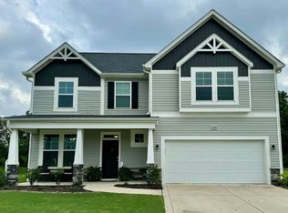 1748 Stackhouse Dr, Fayetteville, NC 28314