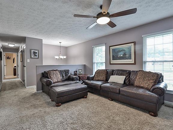 5th image of 6 Braun Ct