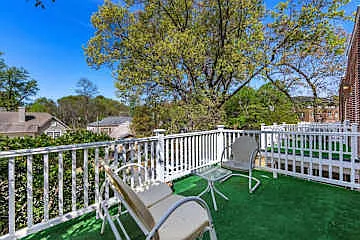 2101 Kirkwood Ave — Photo 8
