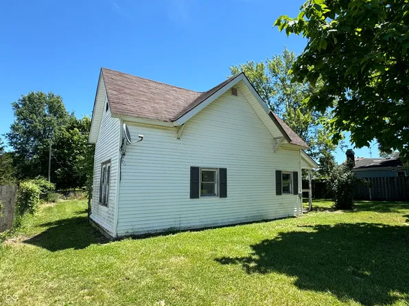 612 N Mill St, Hartford City, IN 47348