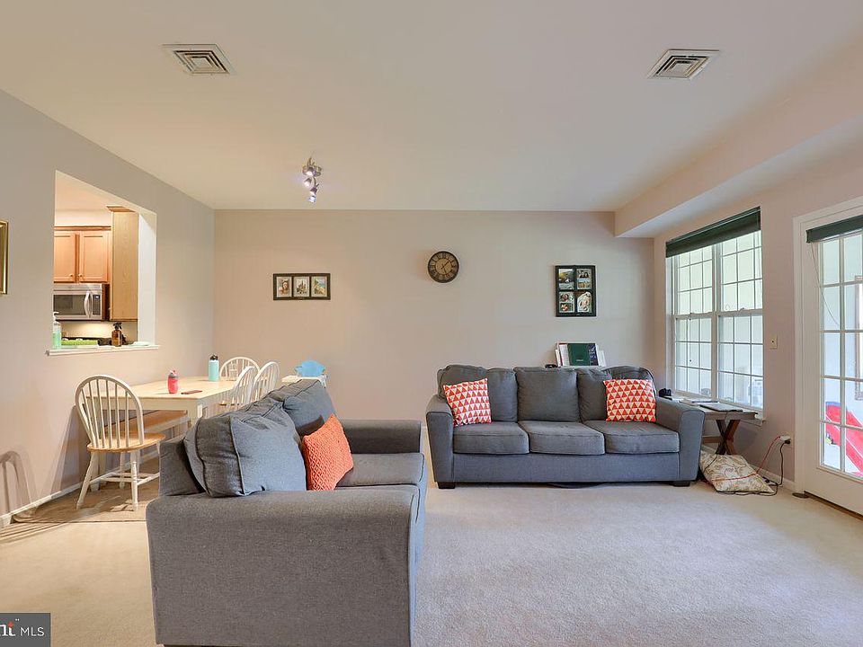 632 Springhouse Ln, Hummelstown, PA 17036 Zillow