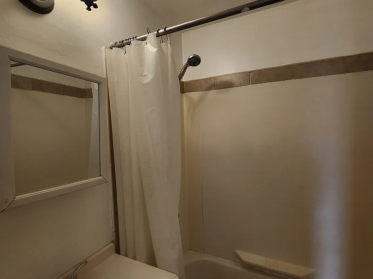 32 Curwood Ct #28 — Photo 4