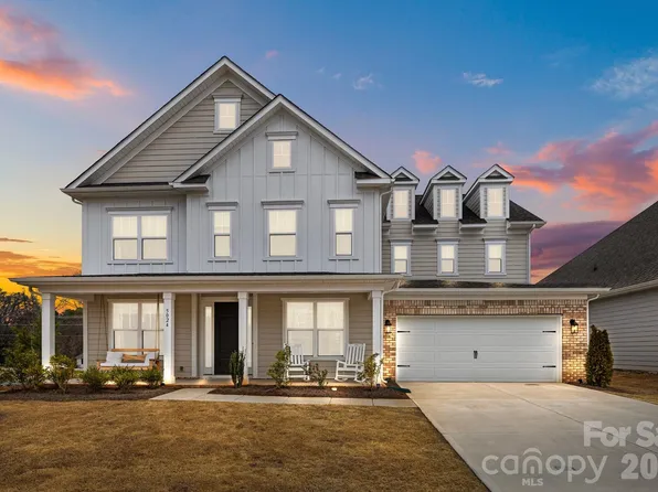 5024 Hillshire Ln, Mint Hill, NC 28227