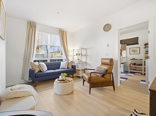 20077 84th Ave #101, Langley, BC