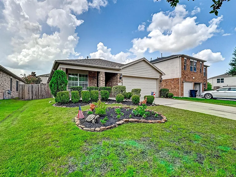 4519 Woodspring Glen Ln — Photo 47