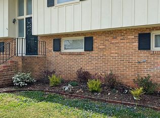 1113 Tyler Rd NW, Huntsville, AL 35816