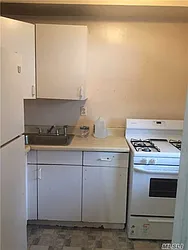 Sold by Winzone Realty Inc