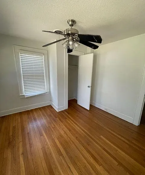 Unit Photo