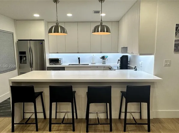 1451 N 12th Ct APT 11B, Hollywood, FL 33019