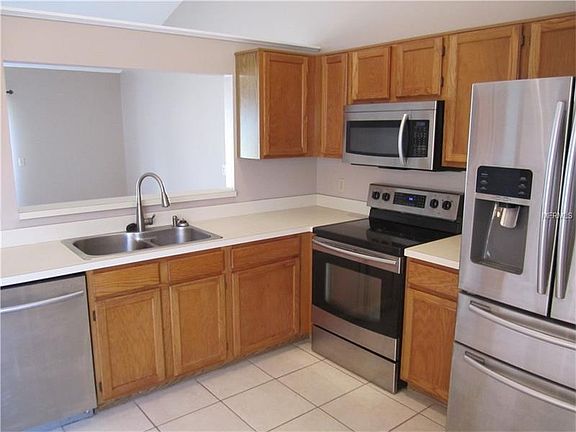4th image of 7712 Aquamarine Ct #3
