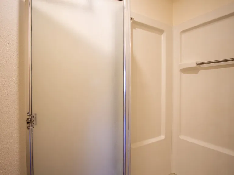 147A - Park Place Apartments — Photo 44