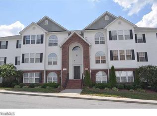 4305-3A Timberbrooke Ct, Greensboro, NC 27409