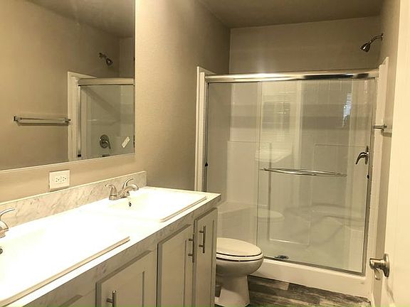 3rd image of 825 N Lamb Blvd Space 257