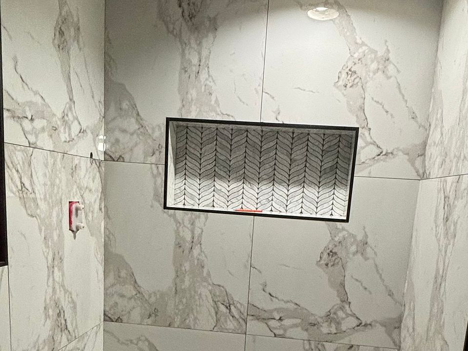 2nd image of 3934 N Sawyer Ave #2