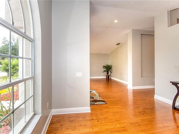 3rd image of 2530 Bellwood Dr