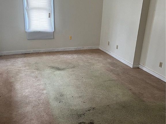 2nd image of 108 Oberlin Ave