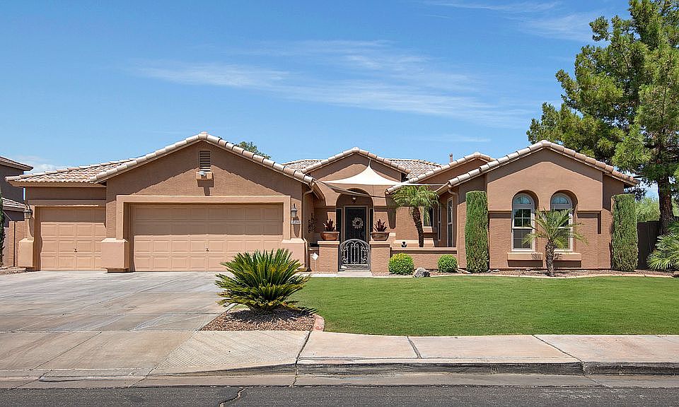 1st image of 2868 S Cottonwood Dr