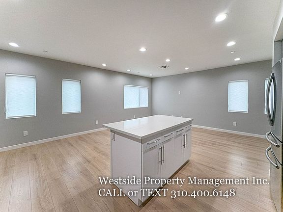 5th image of 1823 N Van Ness Ave