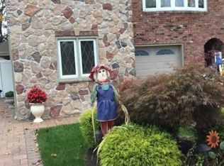 83 Jeannette Ave, Staten Island, NY 10312
