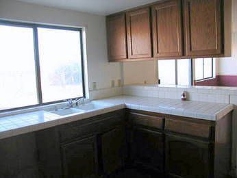5th image of 7079 Grove Ave