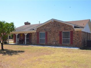 122 Littlebrook Rd, Joshua, TX 76058
