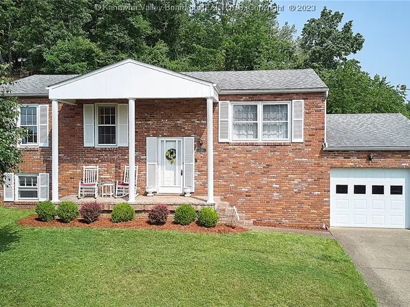 1206 Ellen Dr, South Charleston, WV 25303