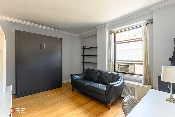 Rented by CORE | media 1